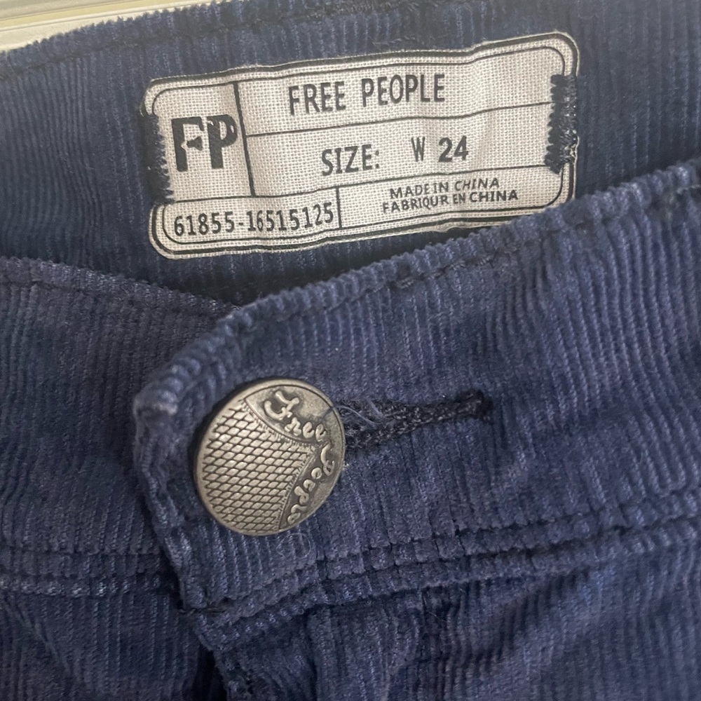 Free People High waisted navy skinny corduroy pants